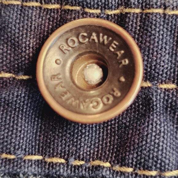 Rocawear ~ Size Boys 12 (28” Waist) ~ Distressed Jeans ~ Excellent Condition - Picture 5 of 11